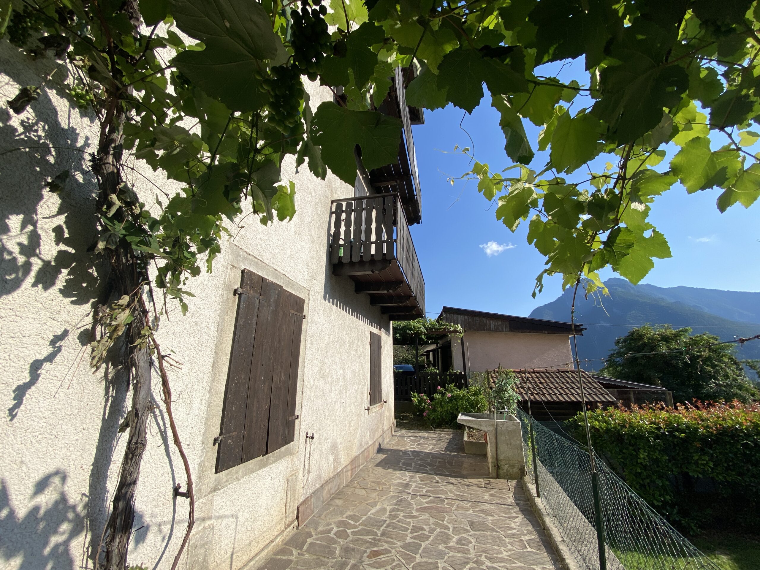 Casa indipendente da ristrutturare 