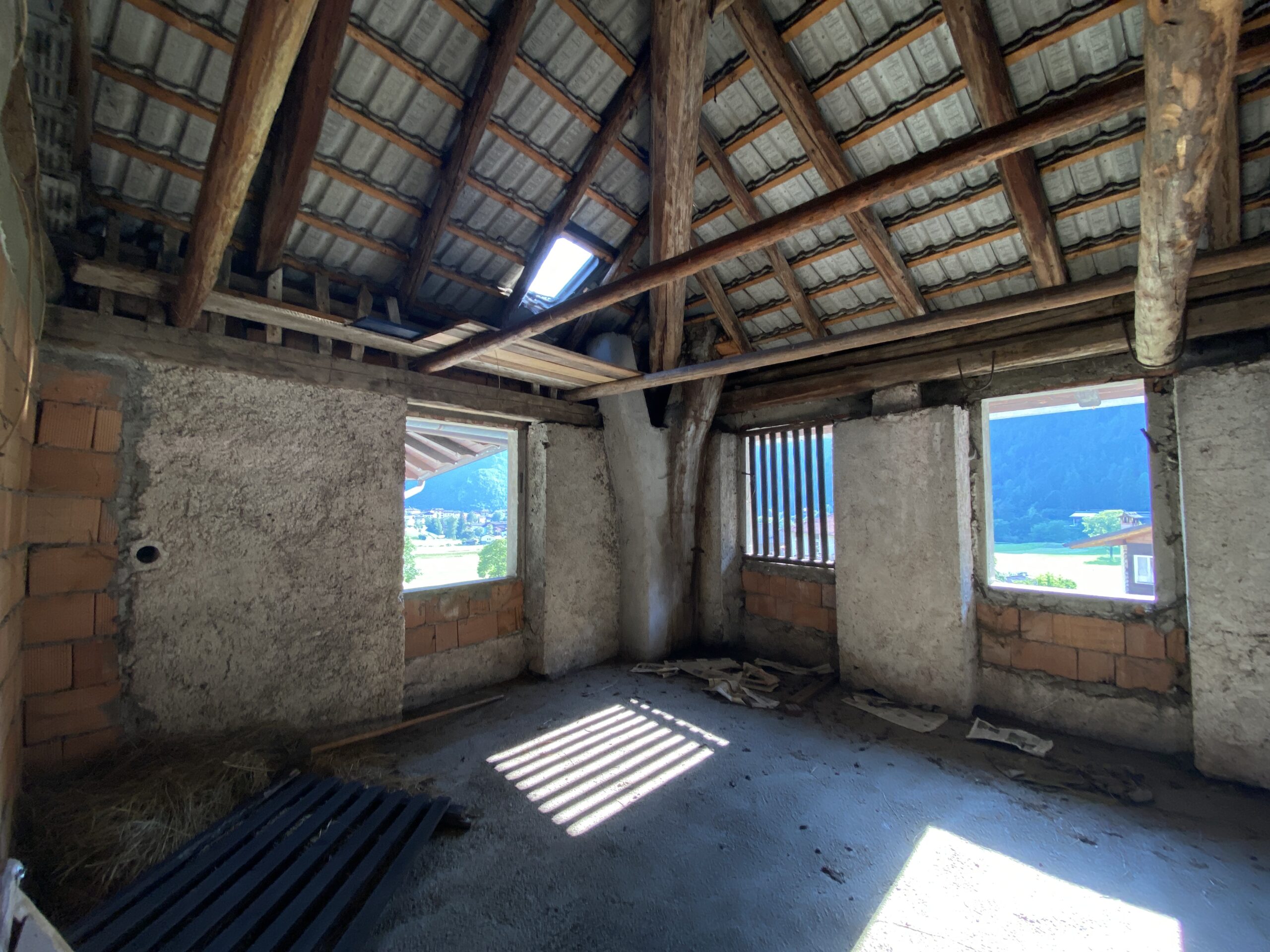 Casa indipendente da ristrutturare 