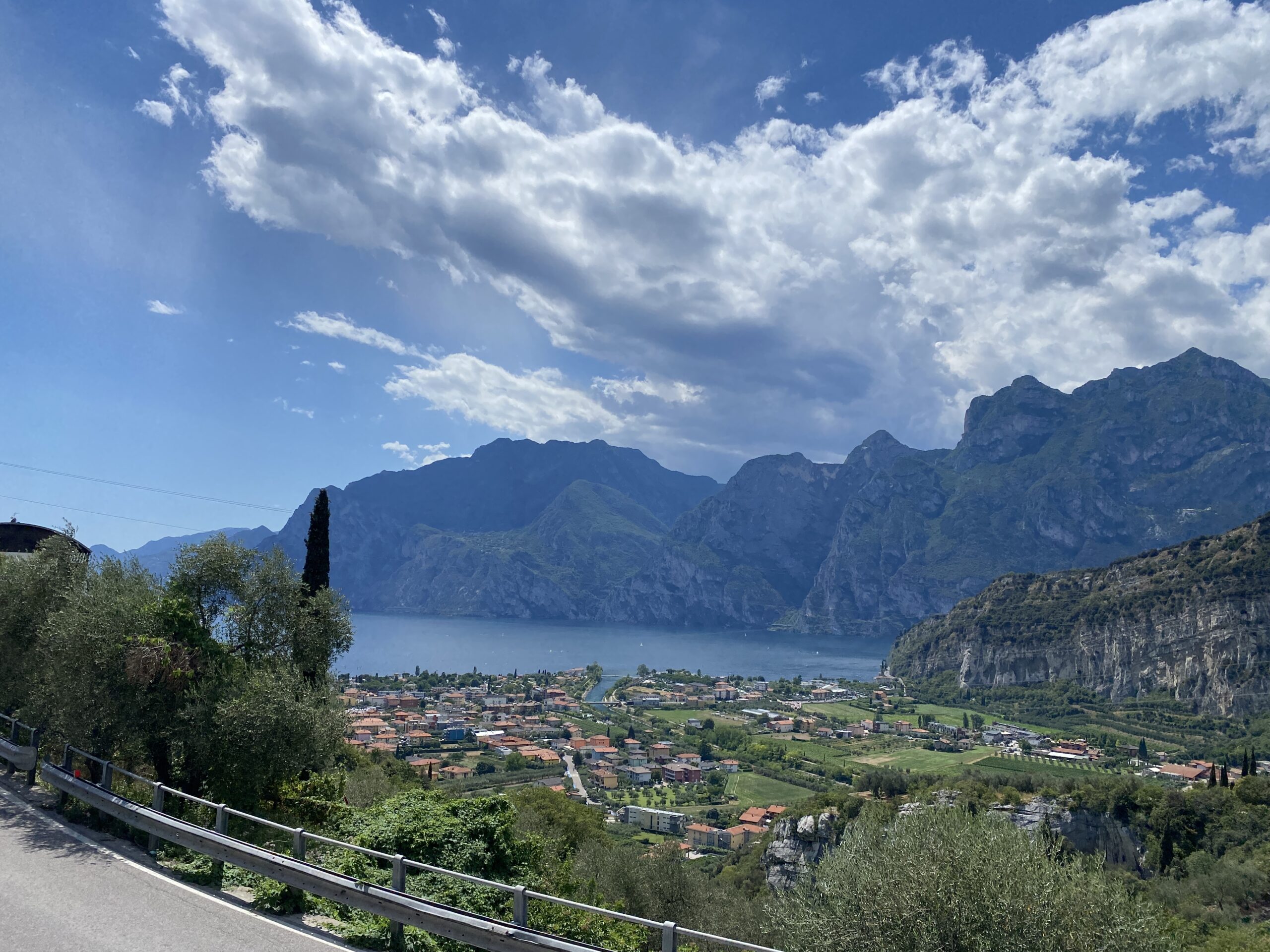 Terratetto plurifamiliare con vista panoramica 