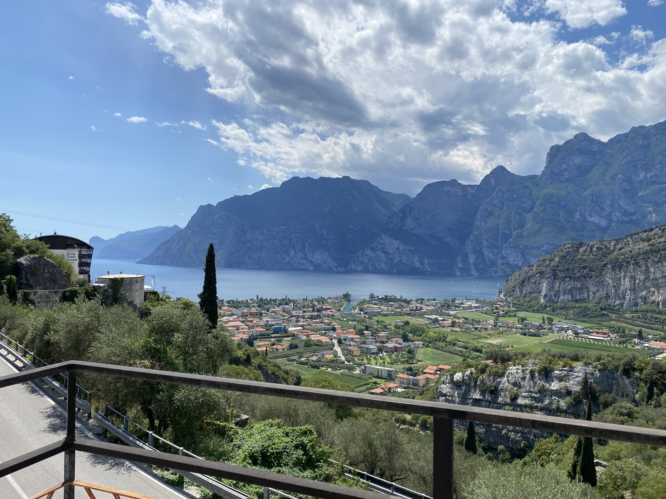 Terratetto plurifamiliare con vista panoramica 