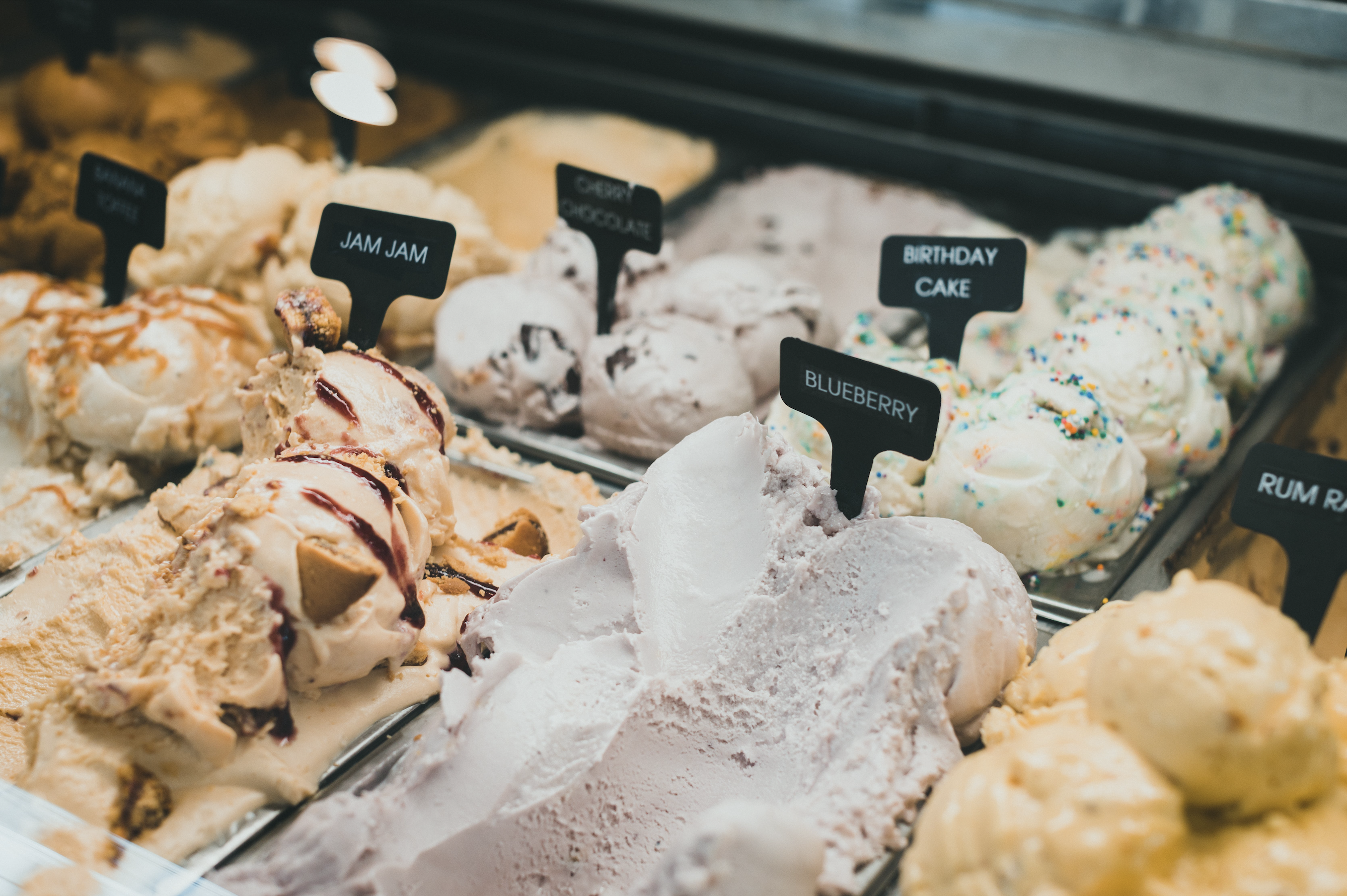 Cedesi avviata attività di gelateria Riva Del Garda (TN) - Trentino Alto Adige