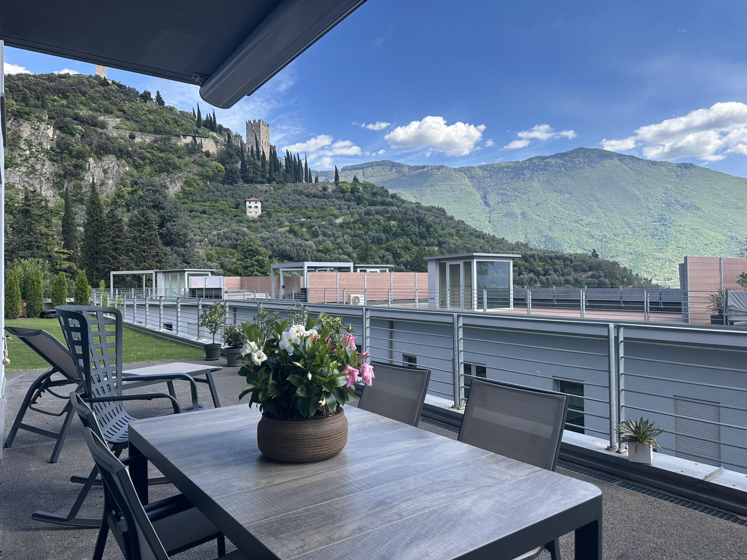 Prestigioso trilocale completamente arredato Arco (TN) - Trentino Alto Adige