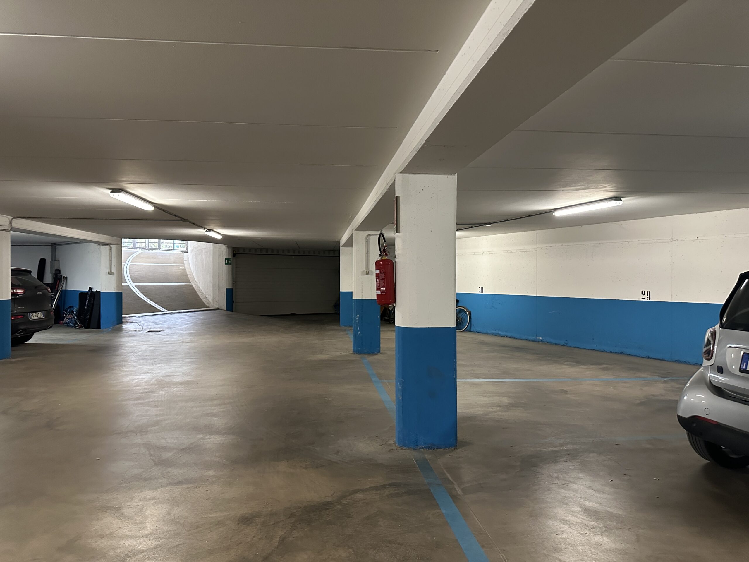 Affitto posto auto coperto in centro storico a Riva del Garda Riva Del Garda (TN) - Trentino Alto Adige