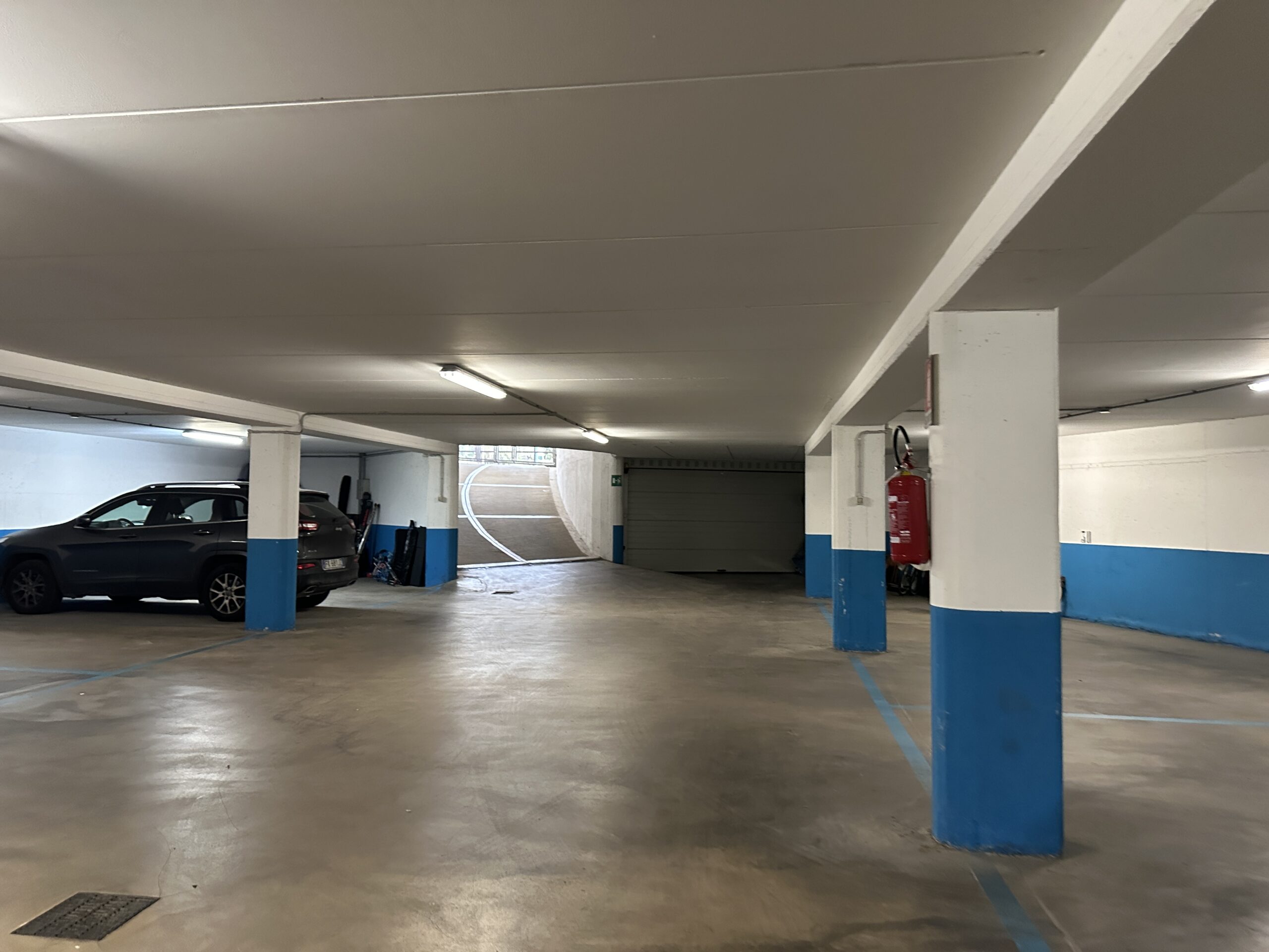 Affitto posto auto coperto in centro storico a Riva del Garda Riva Del Garda (TN) - Trentino Alto Adige