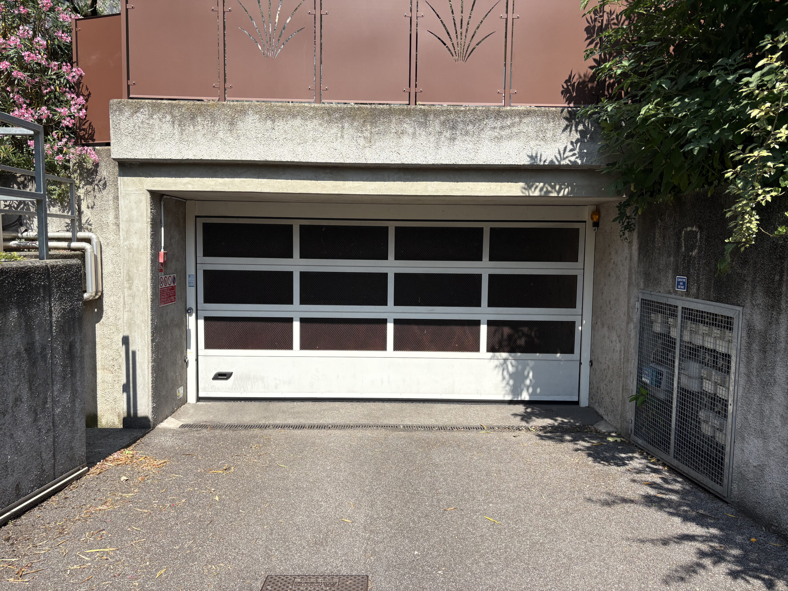 Box auto in vendita a Riva del Garda Riva Del Garda (TN) - Trentino Alto Adige