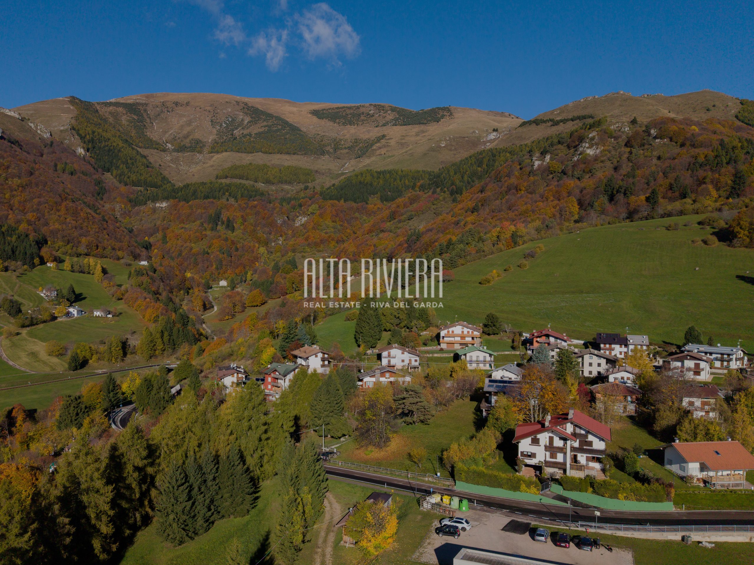 Chalet indipendente immerso nel verde a Brentonico 