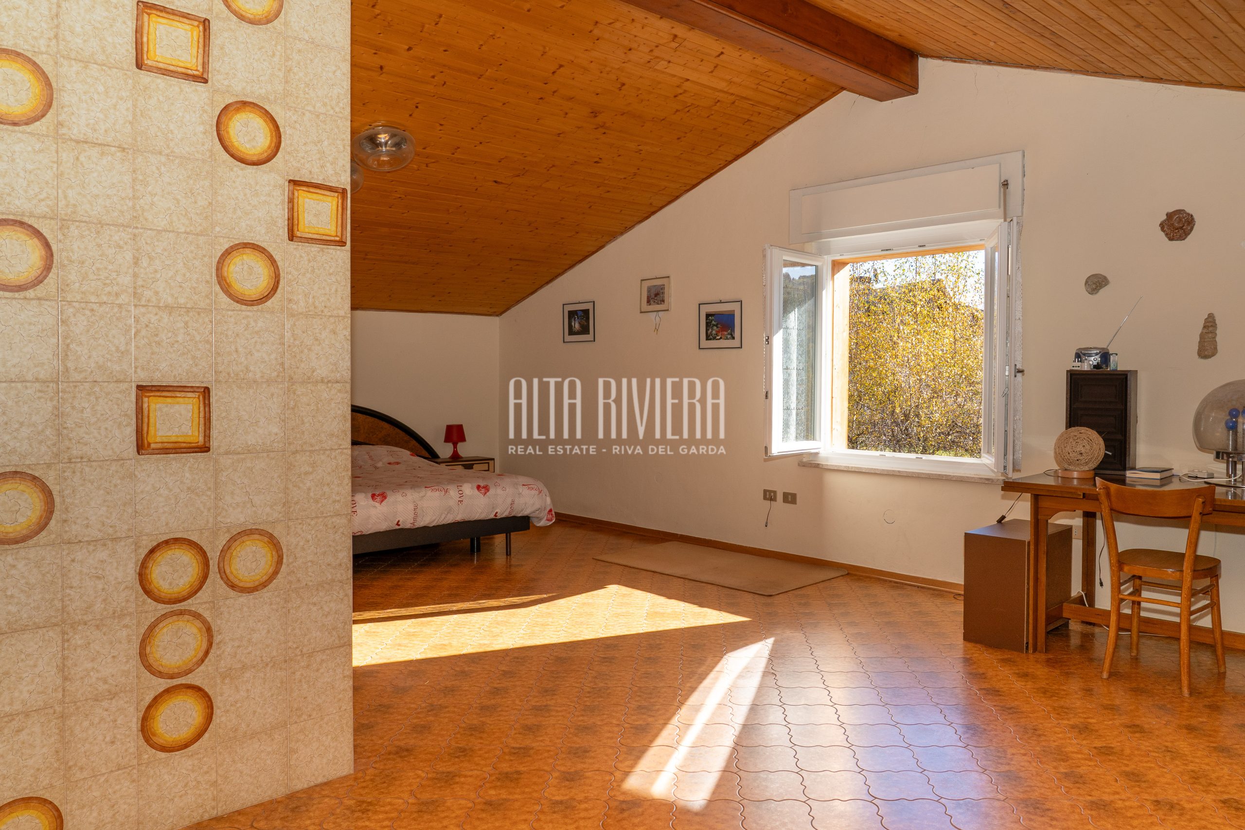 Chalet indipendente immerso nel verde a Brentonico 