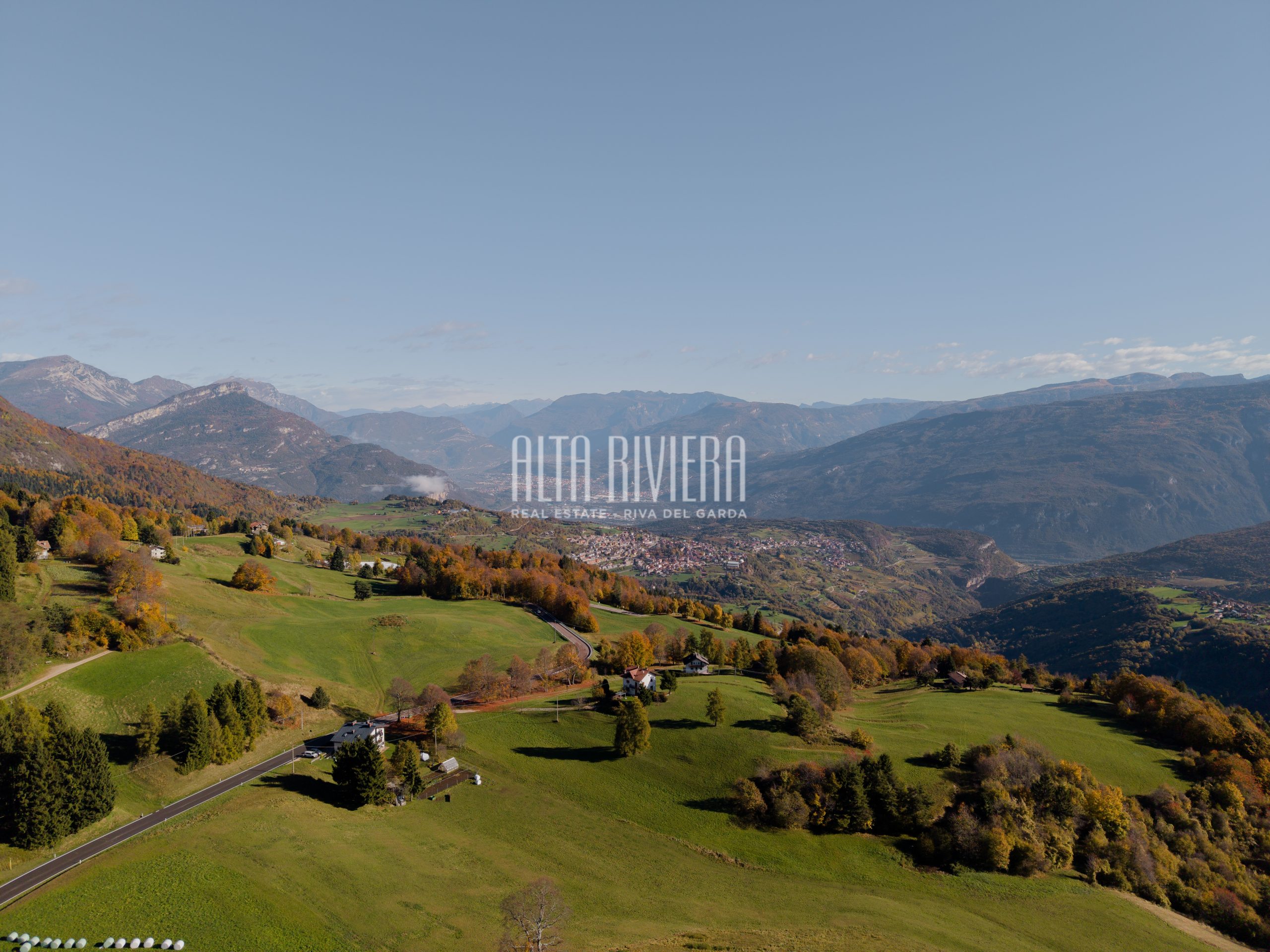 Chalet indipendente immerso nel verde a Brentonico 