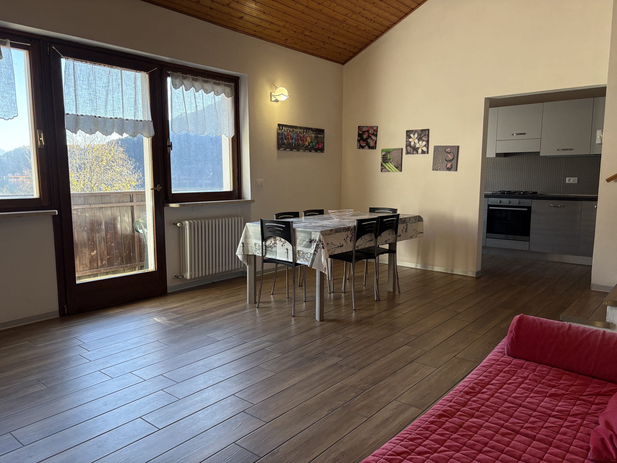 Trilocale panoramico sul Lago di Ledro 