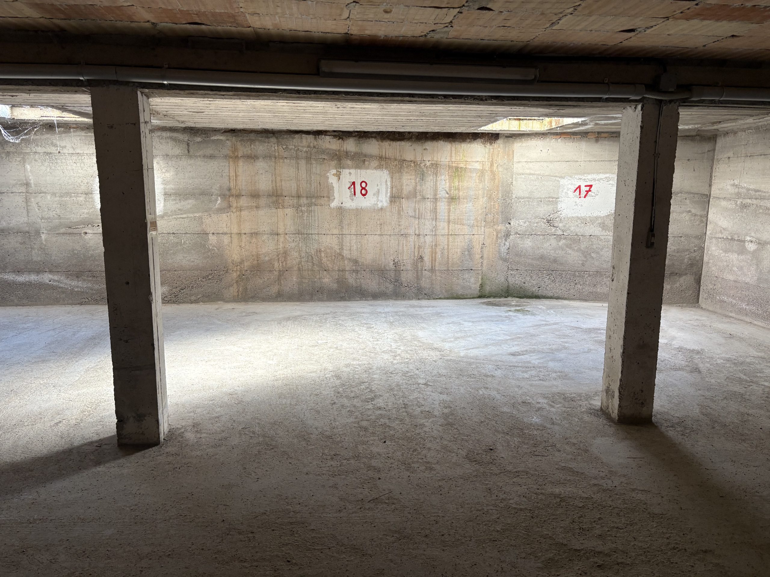 Luminoso appartamento vista lago con giardino 