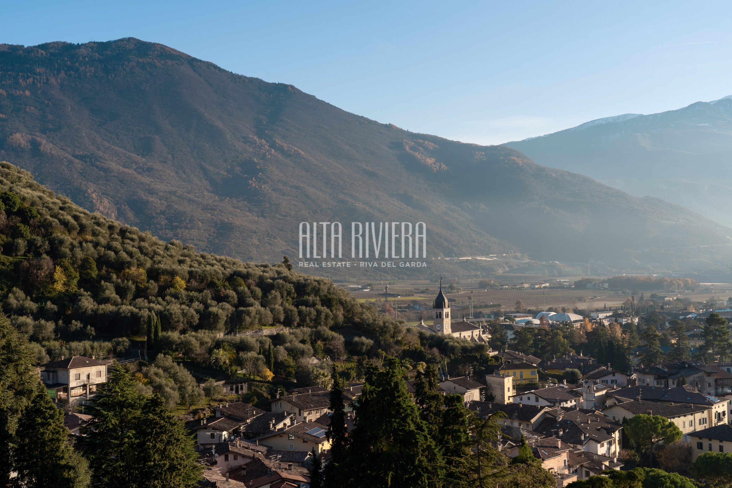 Quadrilocale di pregio con terrazza panoramica e vista Lago di Garda Arco (TN) - Trentino Alto Adige