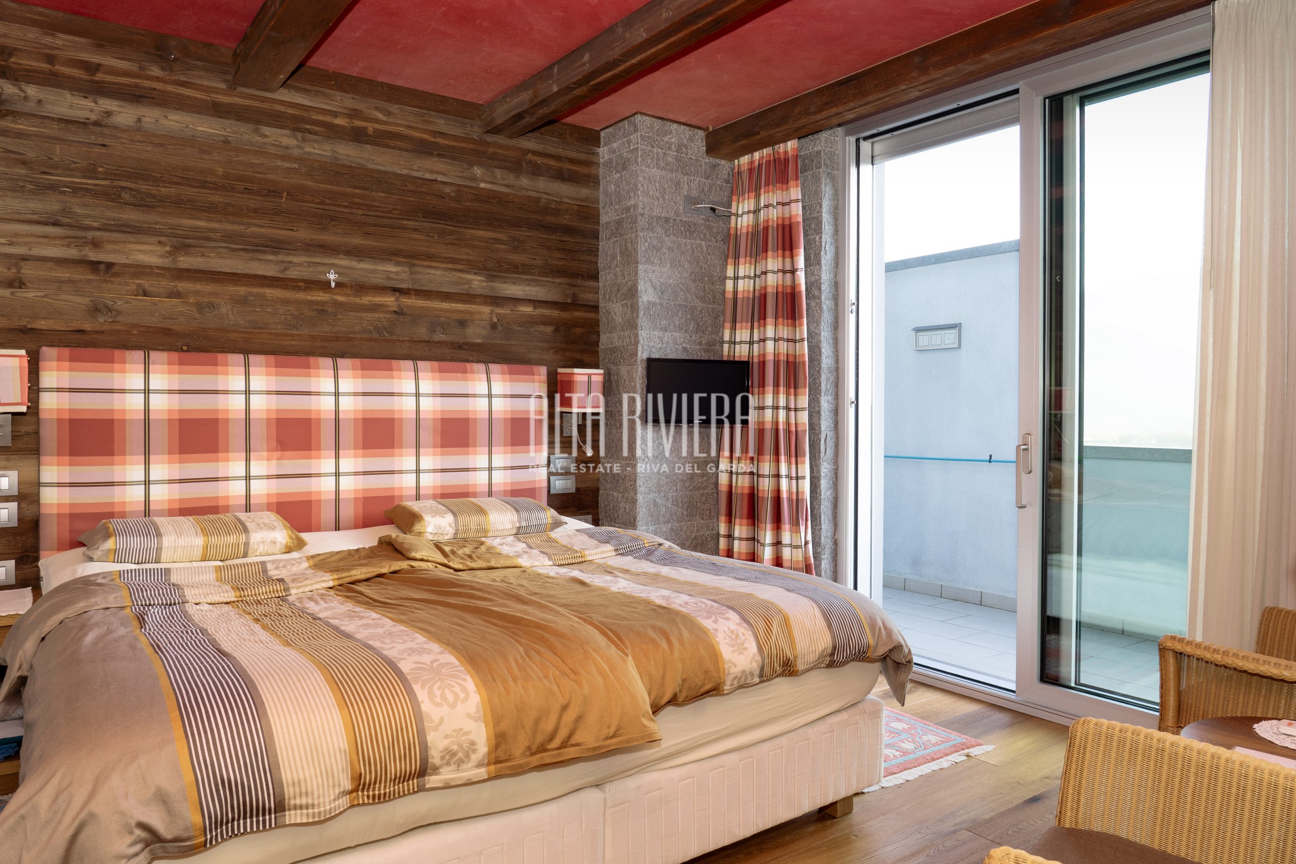 Quadrilocale di pregio con terrazza panoramica e vista Lago di Garda Arco (TN) - Trentino Alto Adige