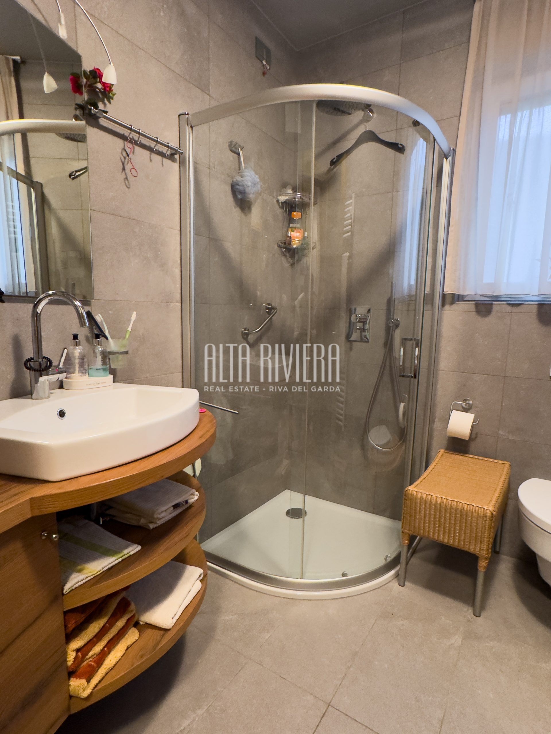 Quadrilocale di pregio con terrazza panoramica e vista Lago di Garda Arco (TN) - Trentino Alto Adige