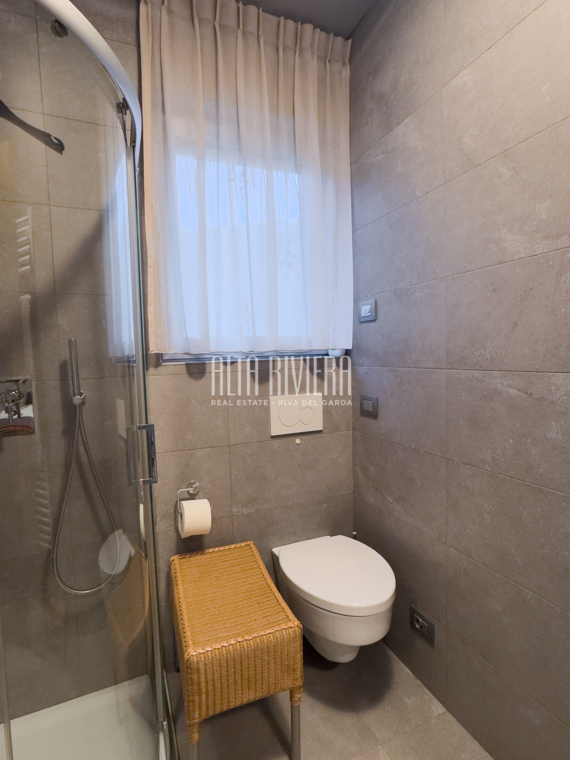 Quadrilocale di pregio con terrazza panoramica e vista Lago di Garda Arco (TN) - Trentino Alto Adige