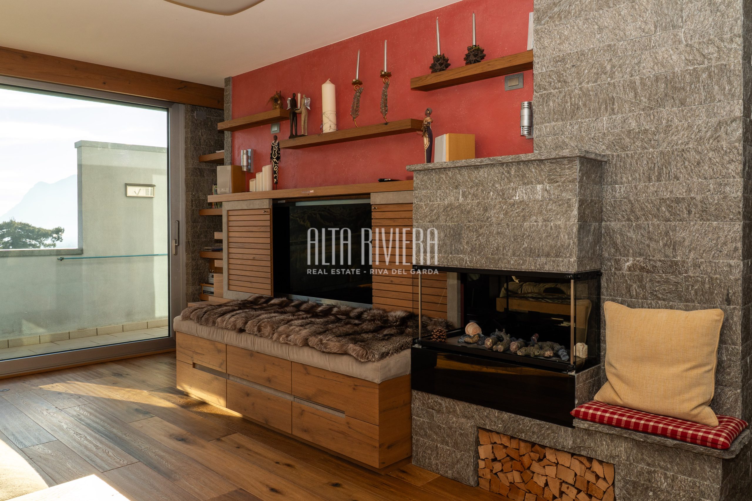 Quadrilocale di pregio con terrazza panoramica e vista Lago di Garda Arco (TN) - Trentino Alto Adige