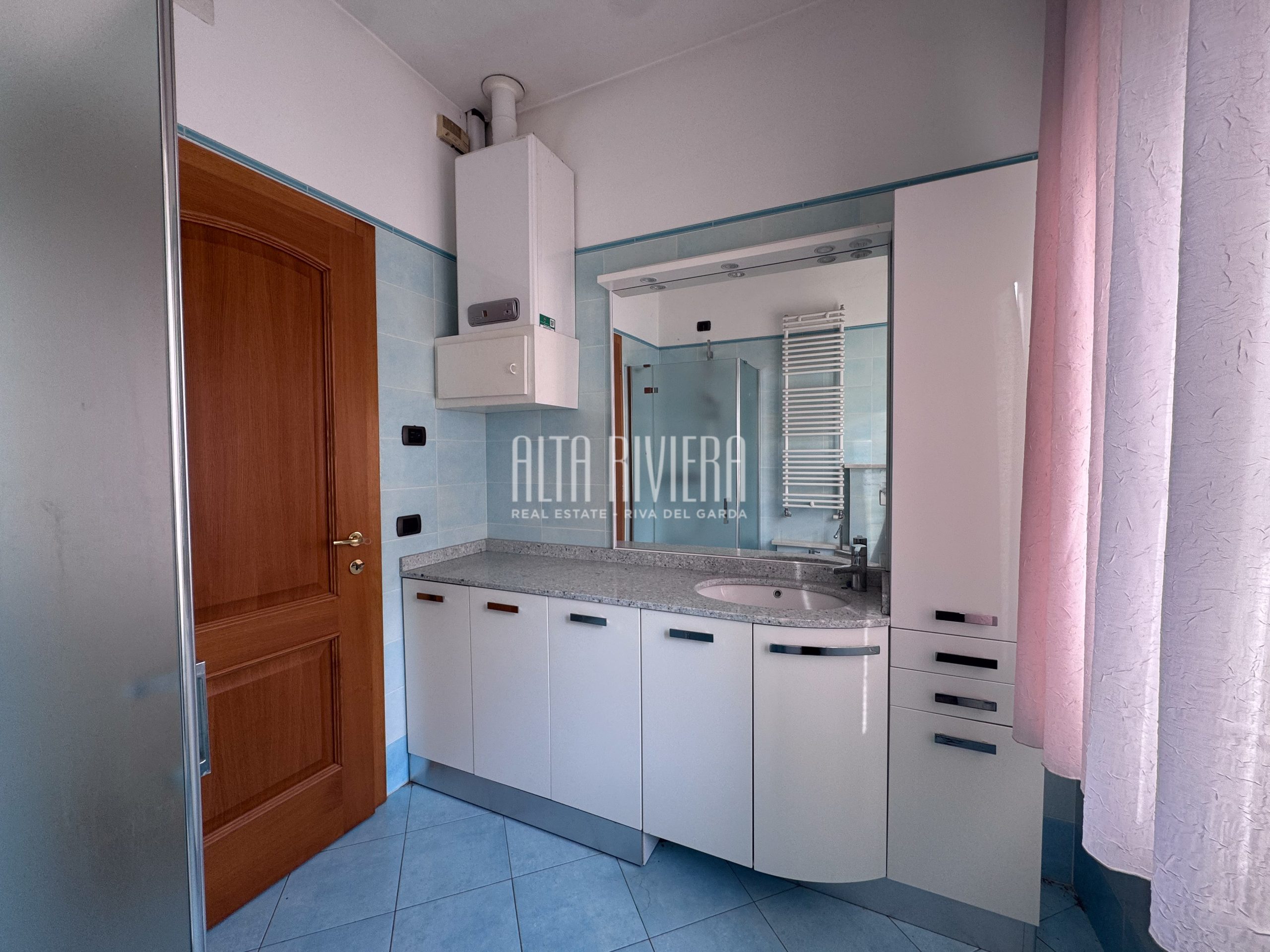 Ampio trilocale a Bolognano all’ultimo piano Arco (TN) - Trentino Alto Adige