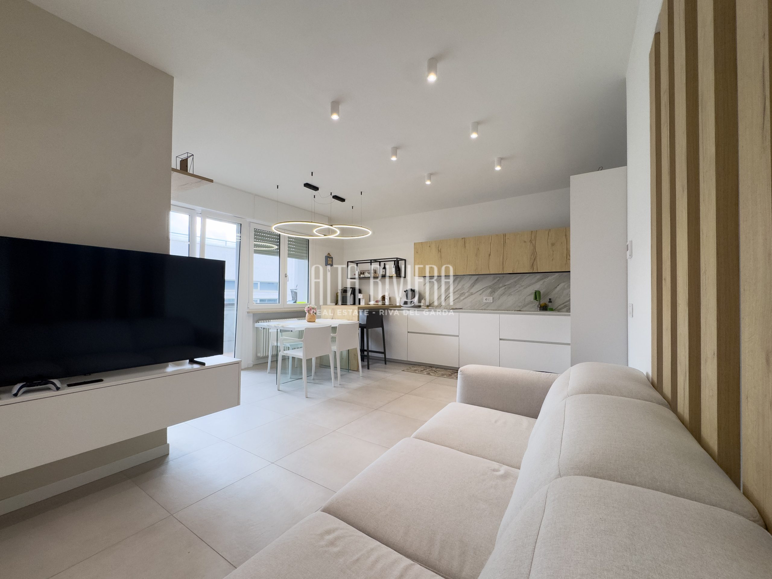 Quadrilocale ristrutturato ad Arco Arco (TN) - Trentino Alto Adige