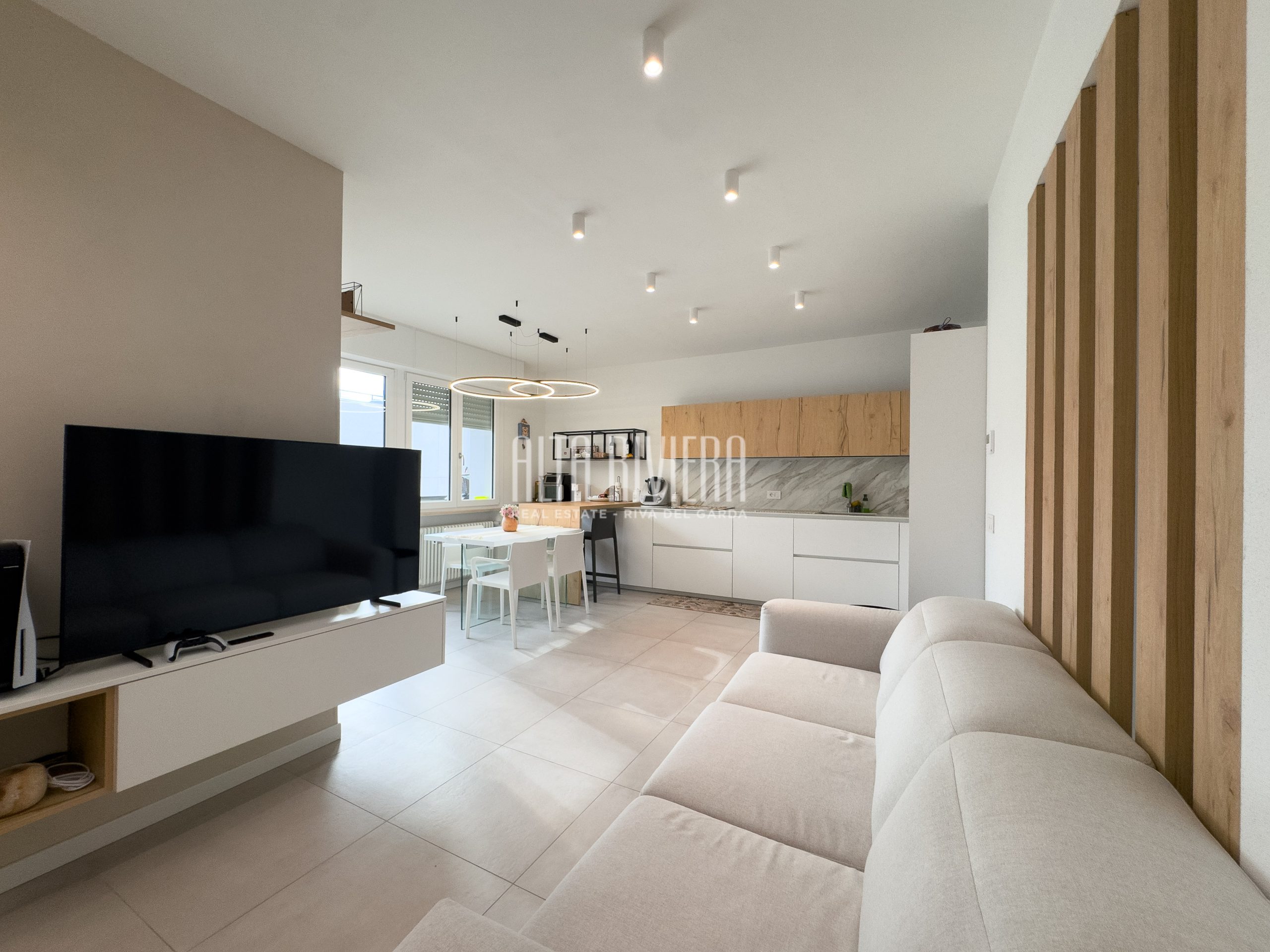 Quadrilocale ristrutturato ad Arco Arco (TN) - Trentino Alto Adige