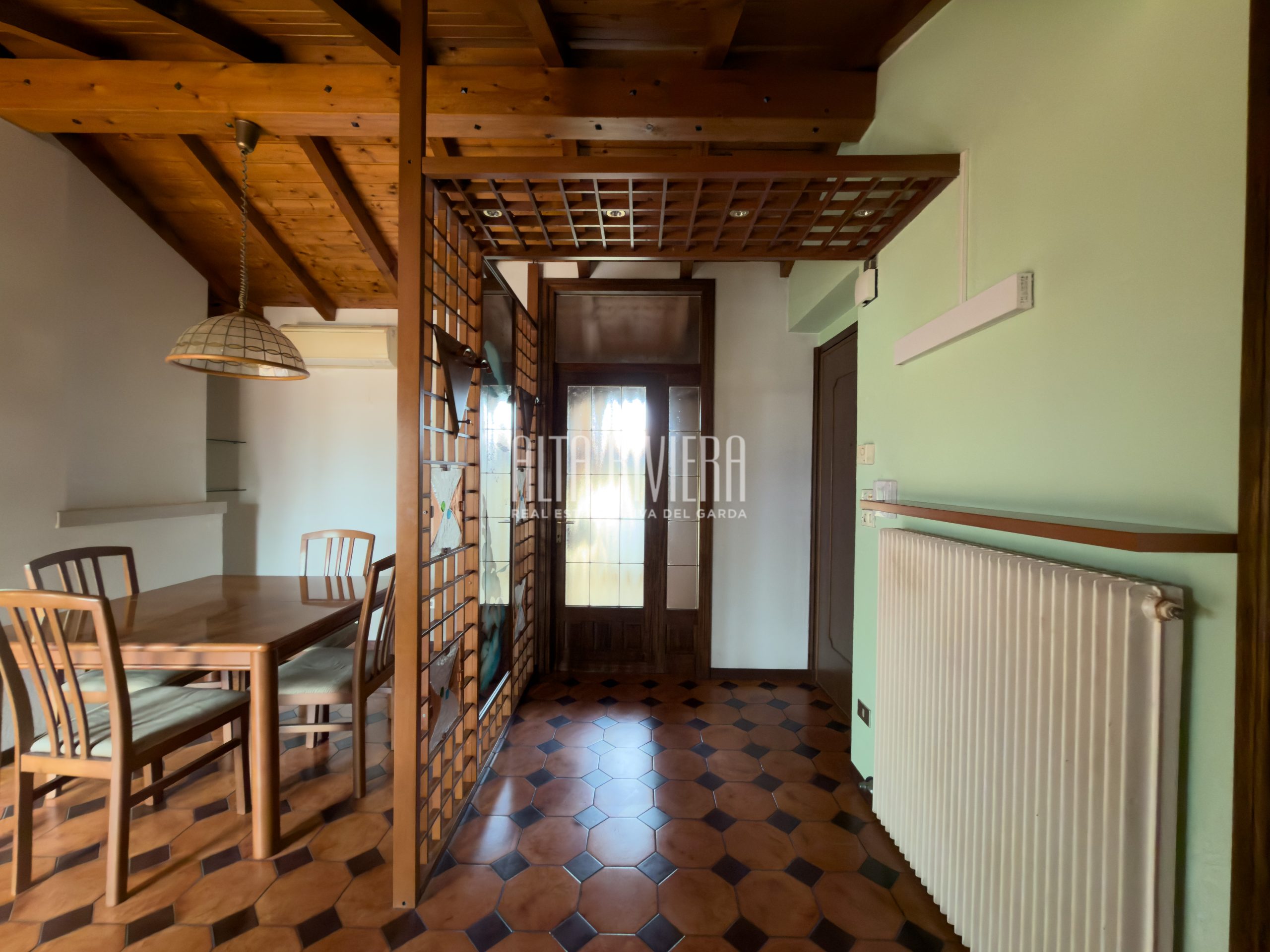 Quadrilocale all’ultimo piano con garage cantina e posto auto Arco (TN) - Trentino Alto Adige