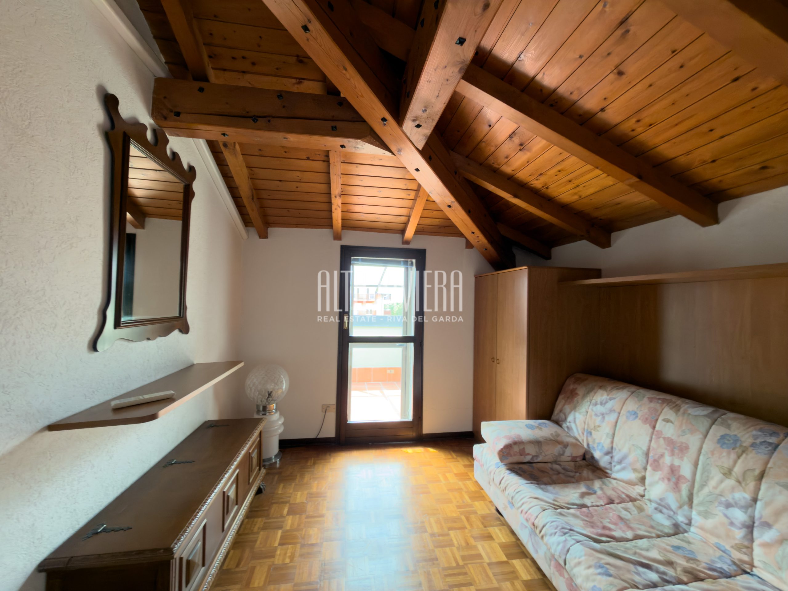 Quadrilocale all’ultimo piano con garage cantina e posto auto Arco (TN) - Trentino Alto Adige