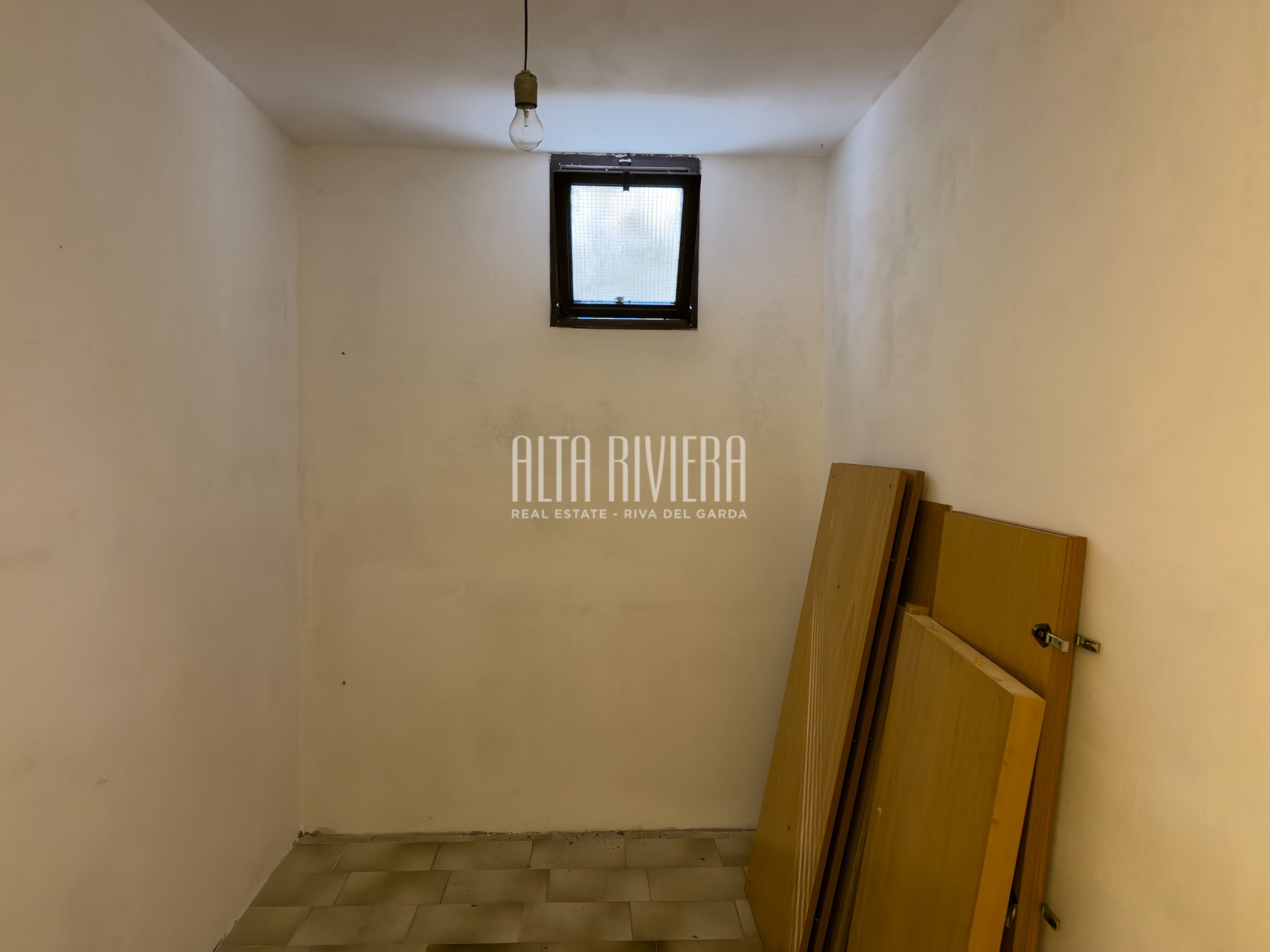 Quadrilocale all’ultimo piano con garage cantina e posto auto Arco (TN) - Trentino Alto Adige