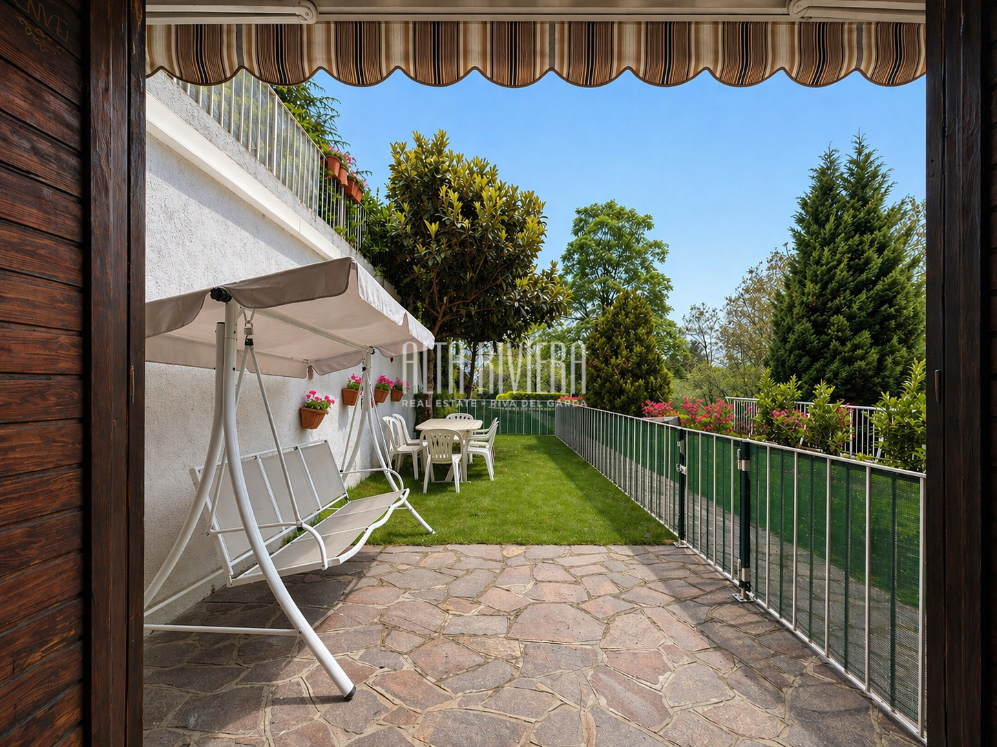Bilocale con giardino a Voltino di Tremosine sul Garda Tremosine sul Garda (BS) - Lombardia