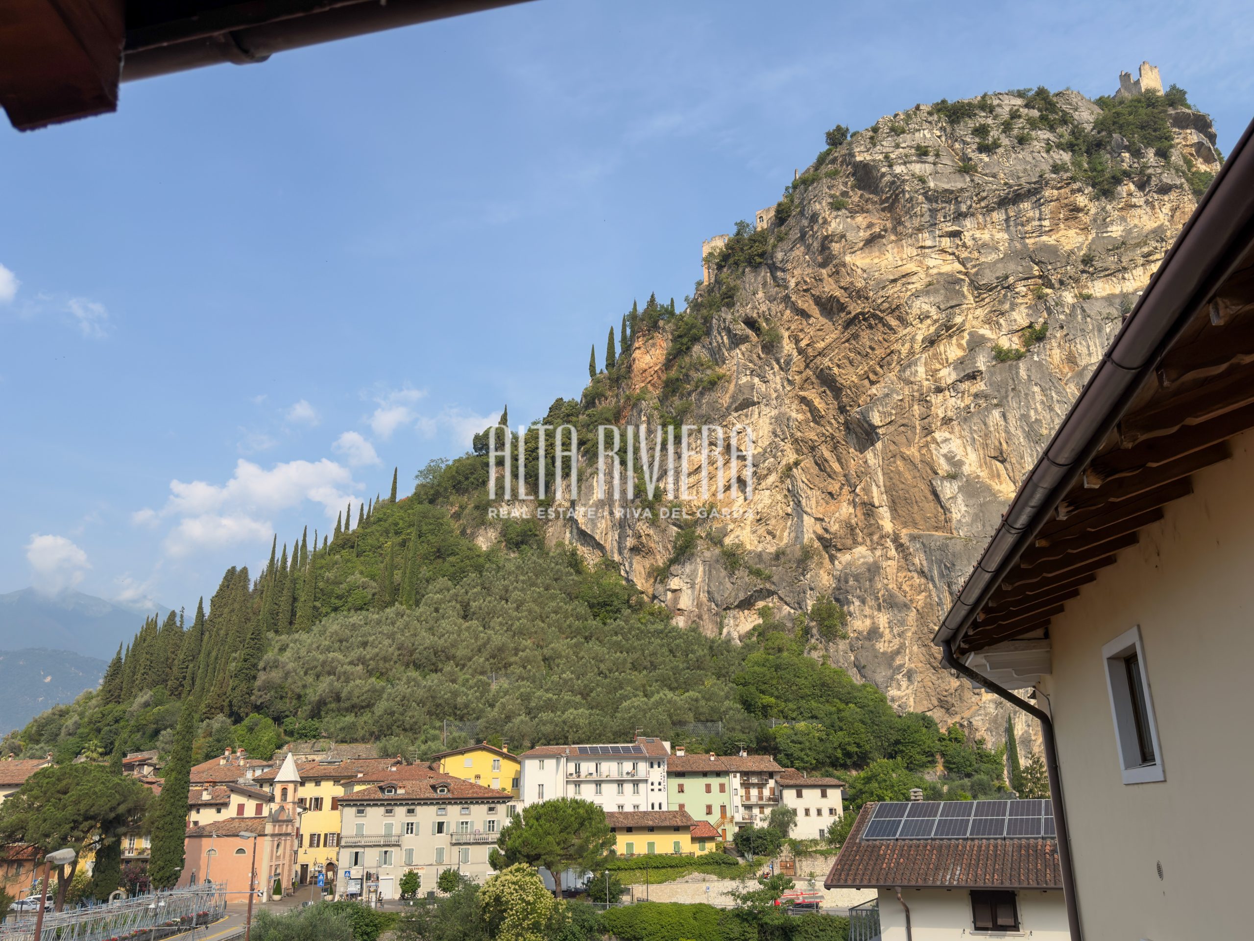 Bilocale arredato ai piedi del Castello di Arco Arco (TN) - Trentino Alto Adige