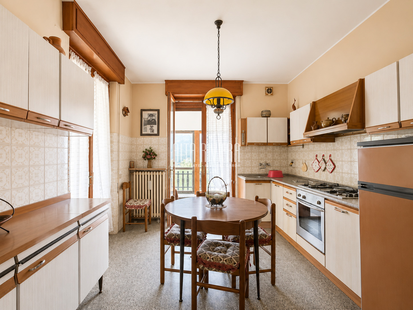 Villa indipendente con vista lago e terreno a Pieve di Tremosine Tremosine sul Garda (BS) - Lombardia