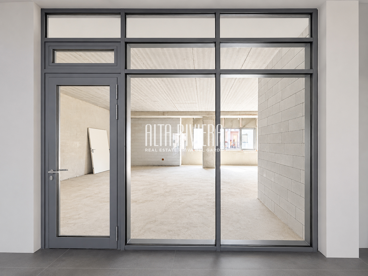 Locale commerciale personalizzabile di 80 mq.lo Riva Del Garda (TN) - Trentino Alto Adige