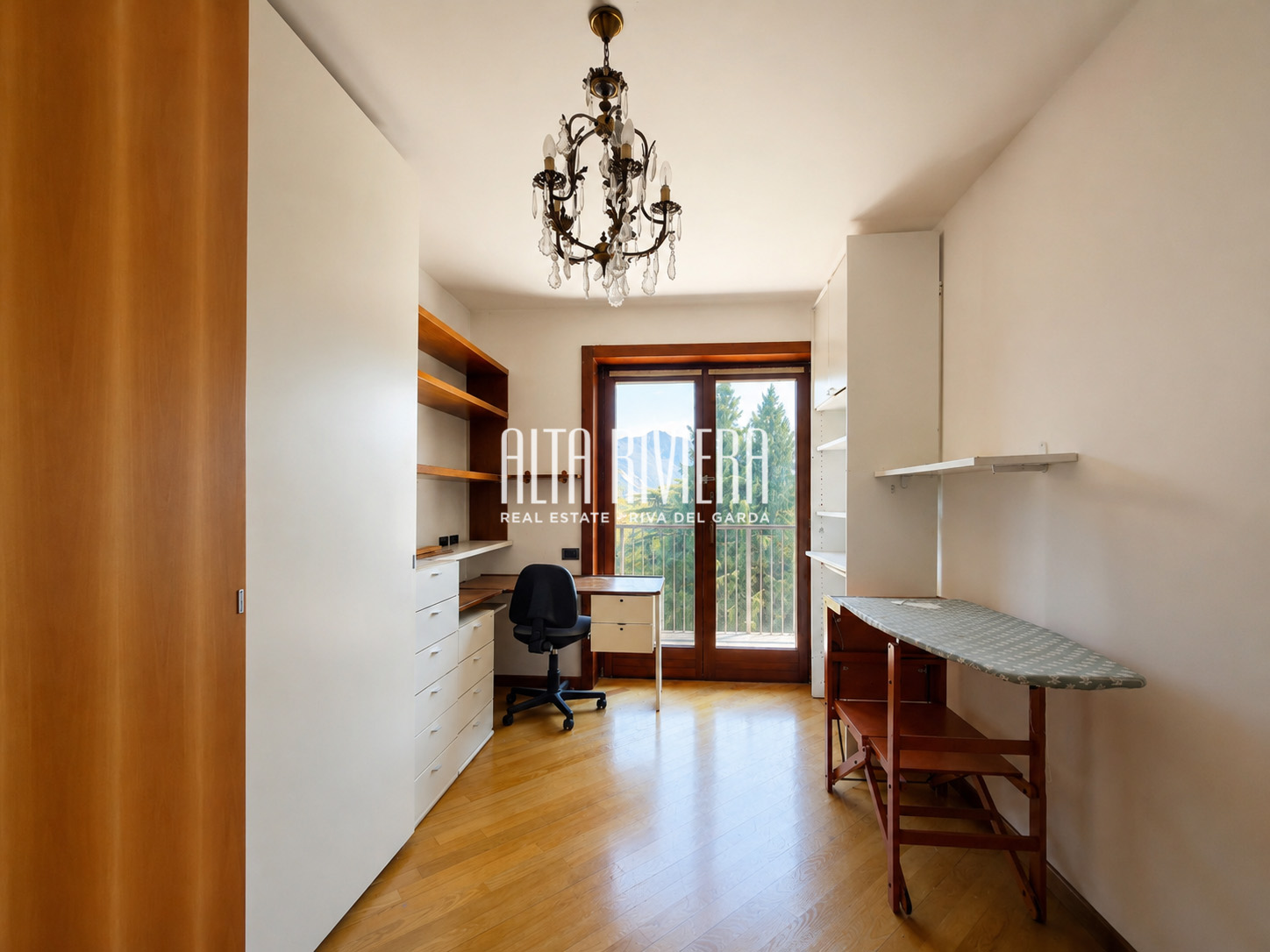 Ampio quadrilocale all’ultimo piano in Viale dei Tigli Riva Del Garda (TN) - Trentino Alto Adige