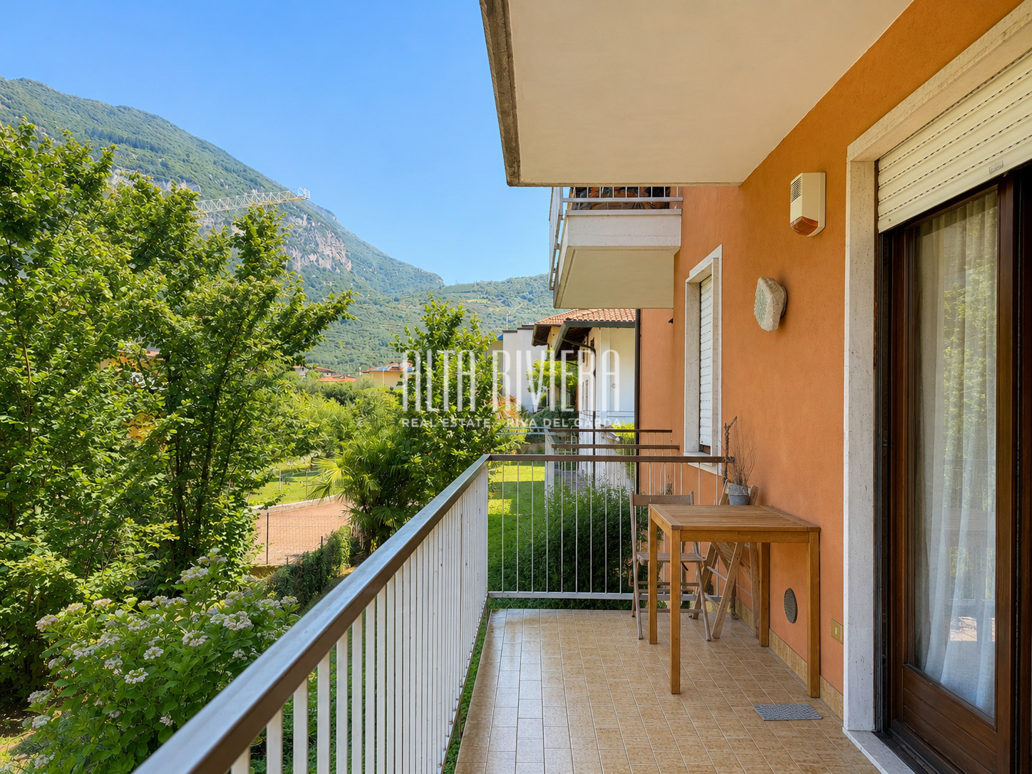 Ampio bilocale arredato con posto auto ad Arco Arco (TN) - Trentino Alto Adige