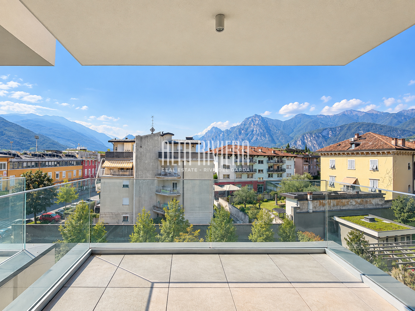 Esclusivo trilocale duplex con terrazza panoramica ad Arco Arco (TN) - Trentino Alto Adige
