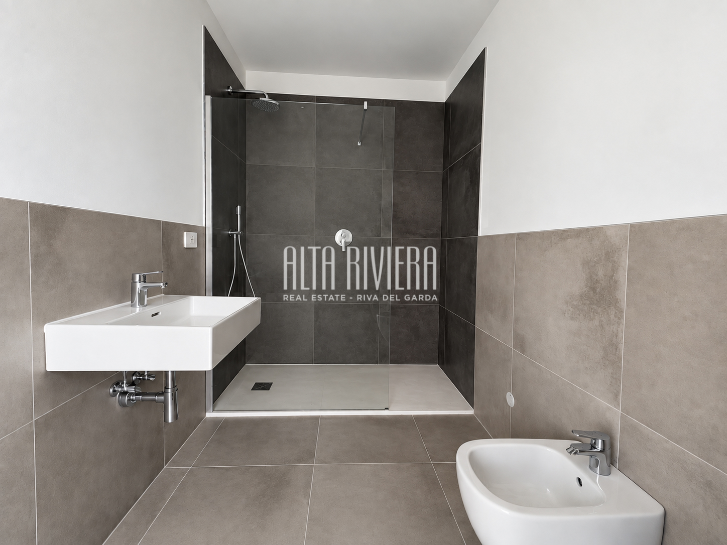 Esclusivo trilocale duplex con terrazza panoramica ad Arco Arco (TN) - Trentino Alto Adige