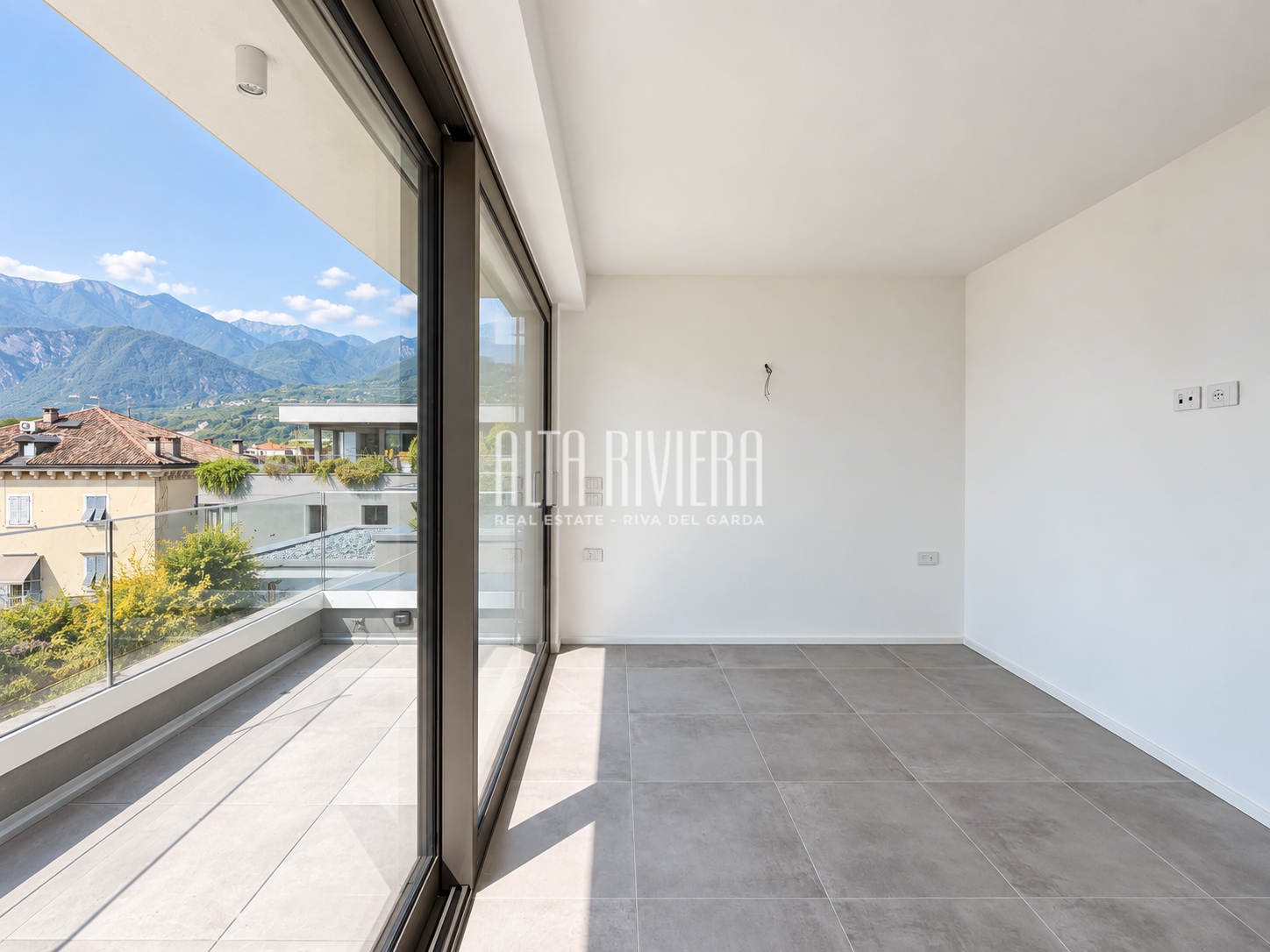 Esclusivo trilocale duplex con terrazza panoramica ad Arco Arco (TN) - Trentino Alto Adige